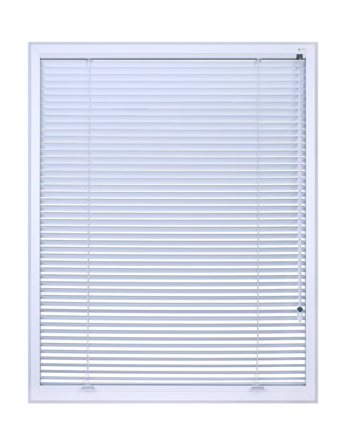 Latende jalouzie in frame gesloten