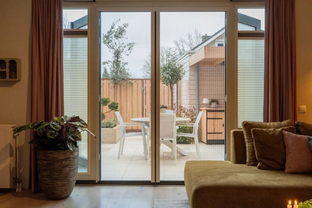 Sfeerbeeld KEJE traditionele hordeur dubbele deur